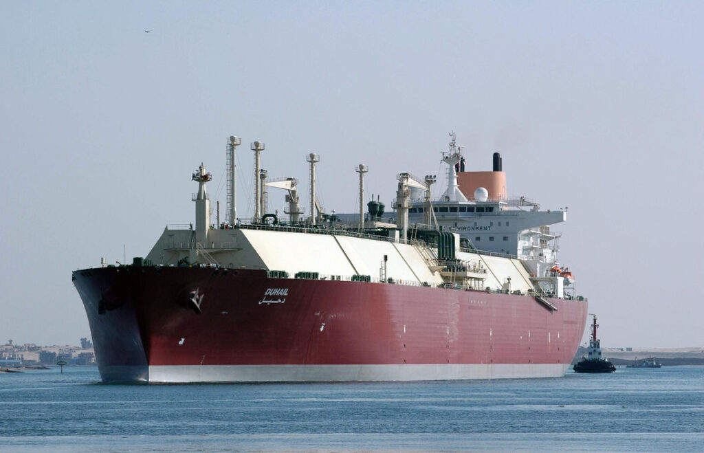Iran Authorizes Iraqi Oil Tankers to Transit Strait of Hormuz