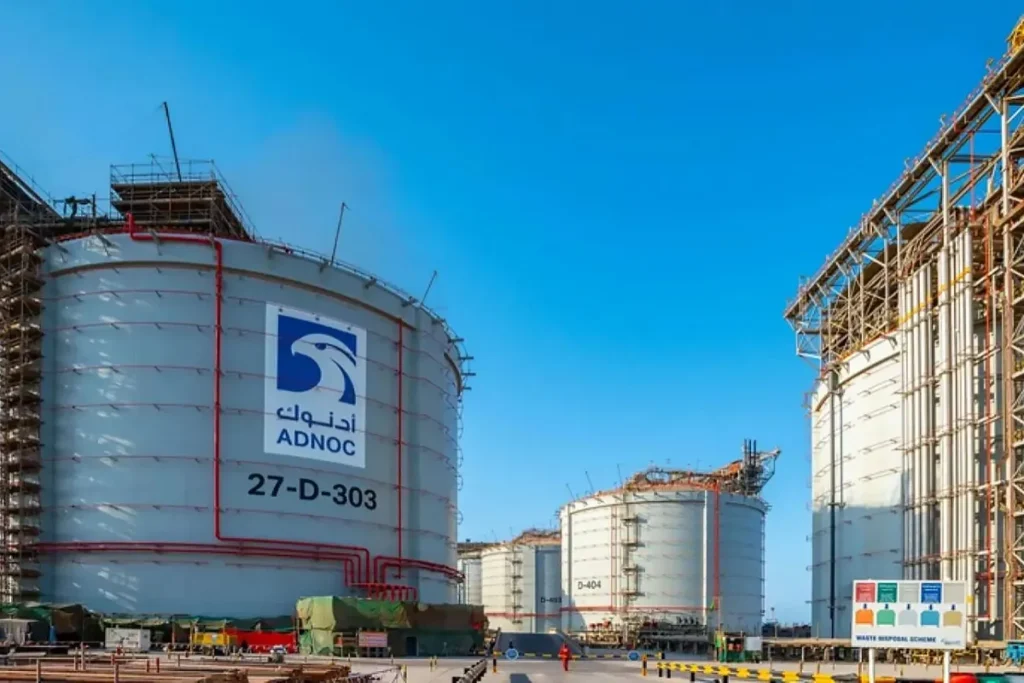 ADNOC Gas Considers LNG Export Plant to Bypass Strait of Hormuz