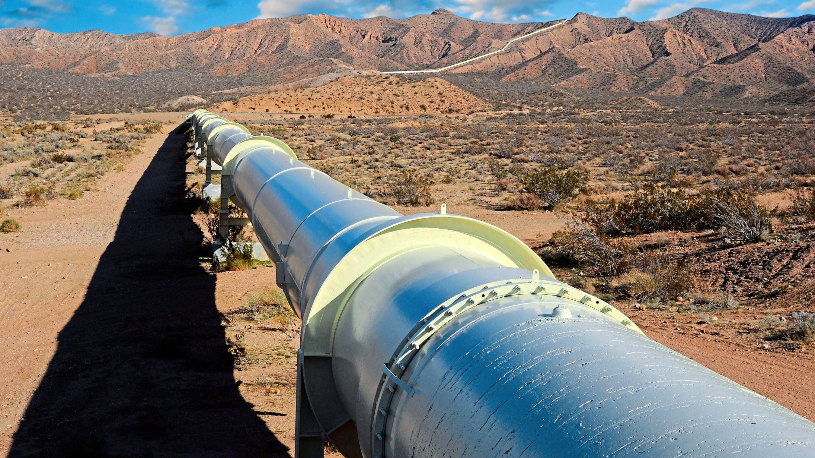 Saudi Arabia resumes oil exports via East-West pipeline